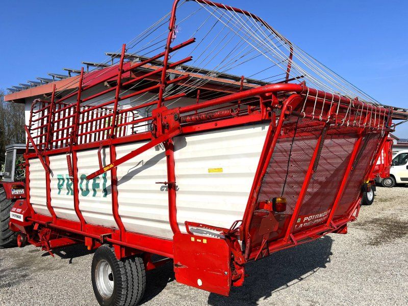 Pöttinger Ladeprofi 2