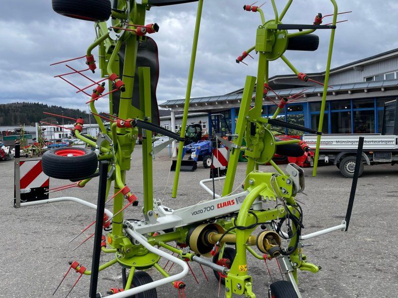 Claas Volto 700