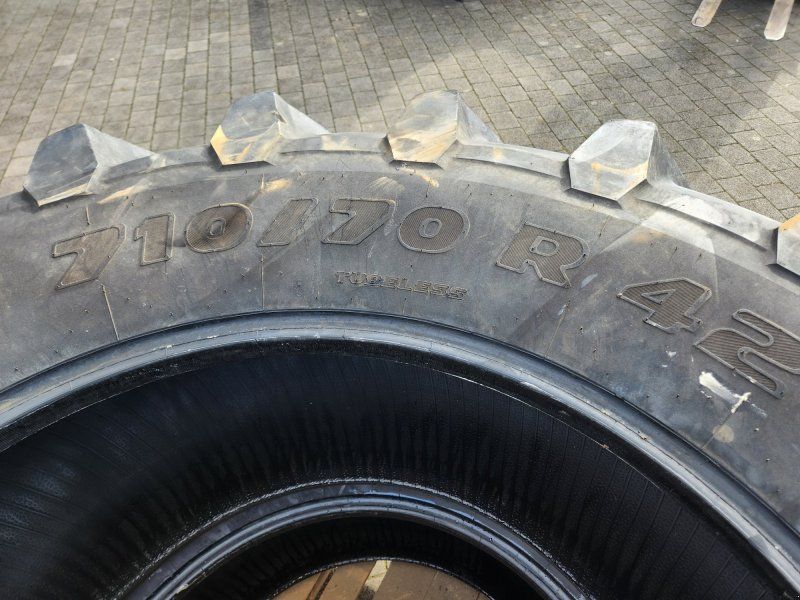 Trelleborg 710/70 R42