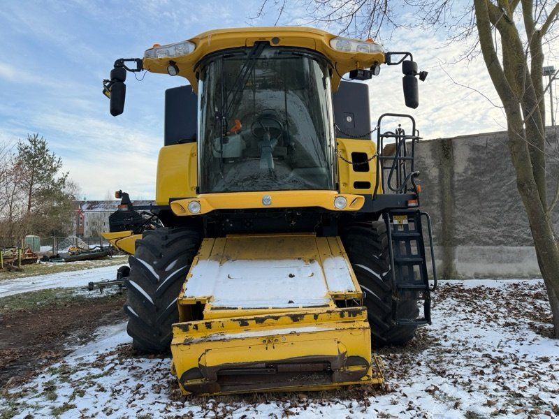 New Holland CR 9080