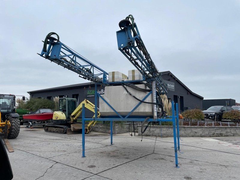 Inuma IUAS 3021 Aufbau für Unimog