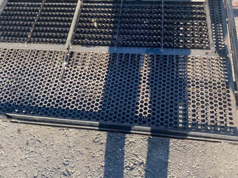 New Holland Maisausrüstung, Korb und Siebe TC 5.80 5080 5070