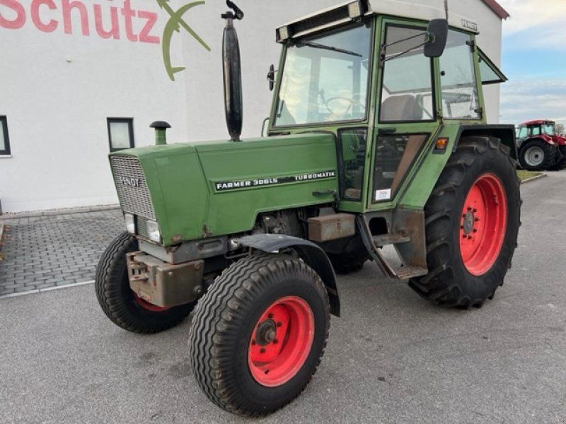 Fendt Farmer 306 LS / Reifen neuwertig