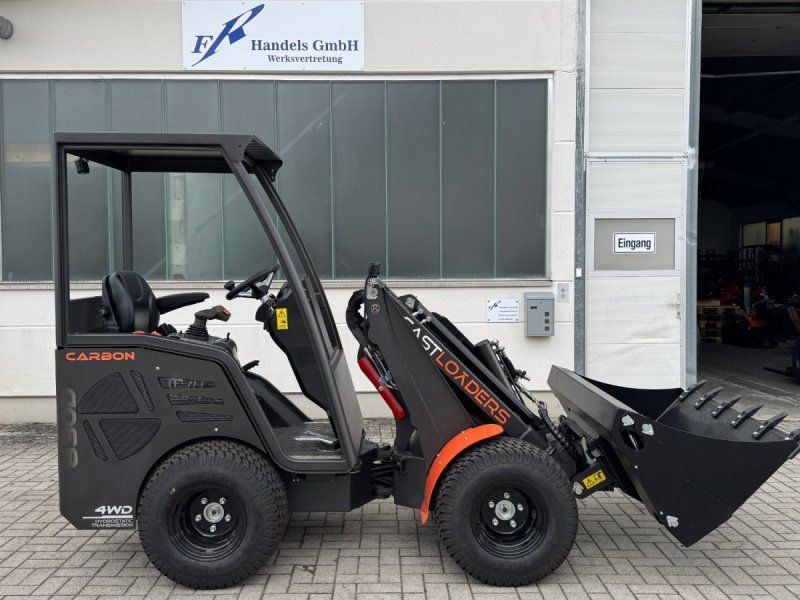 Cast Group 830 D Carbon Hoflader Knicklader lader Avant Multione