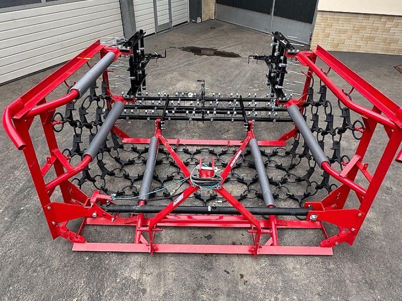 Stekro Wiesenschleppe 4,00 m breit mit Striegel