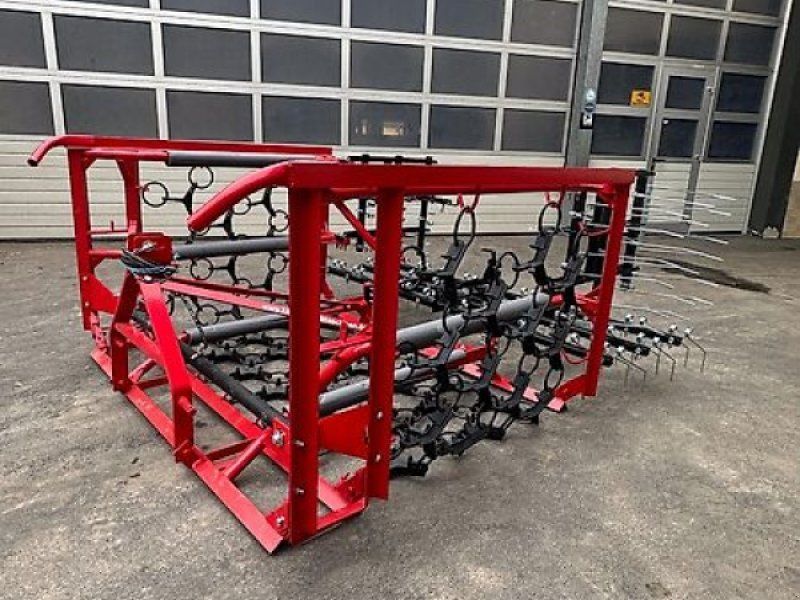 Stekro Wiesenschleppe 4,00 m breit mit Striegel