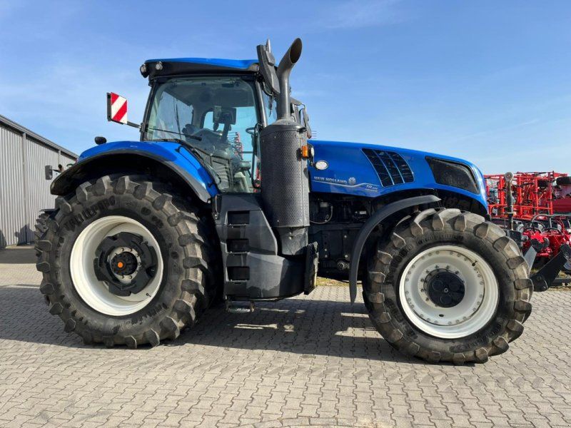 New Holland T8.435