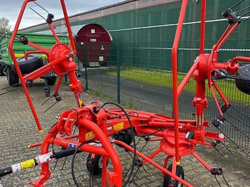 Kuhn GF 422