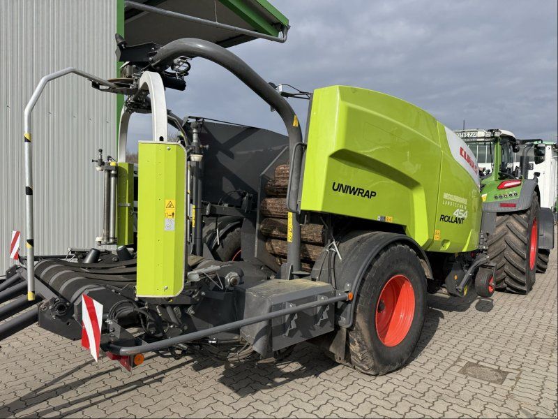 Claas Rollant 454 Uniwrap