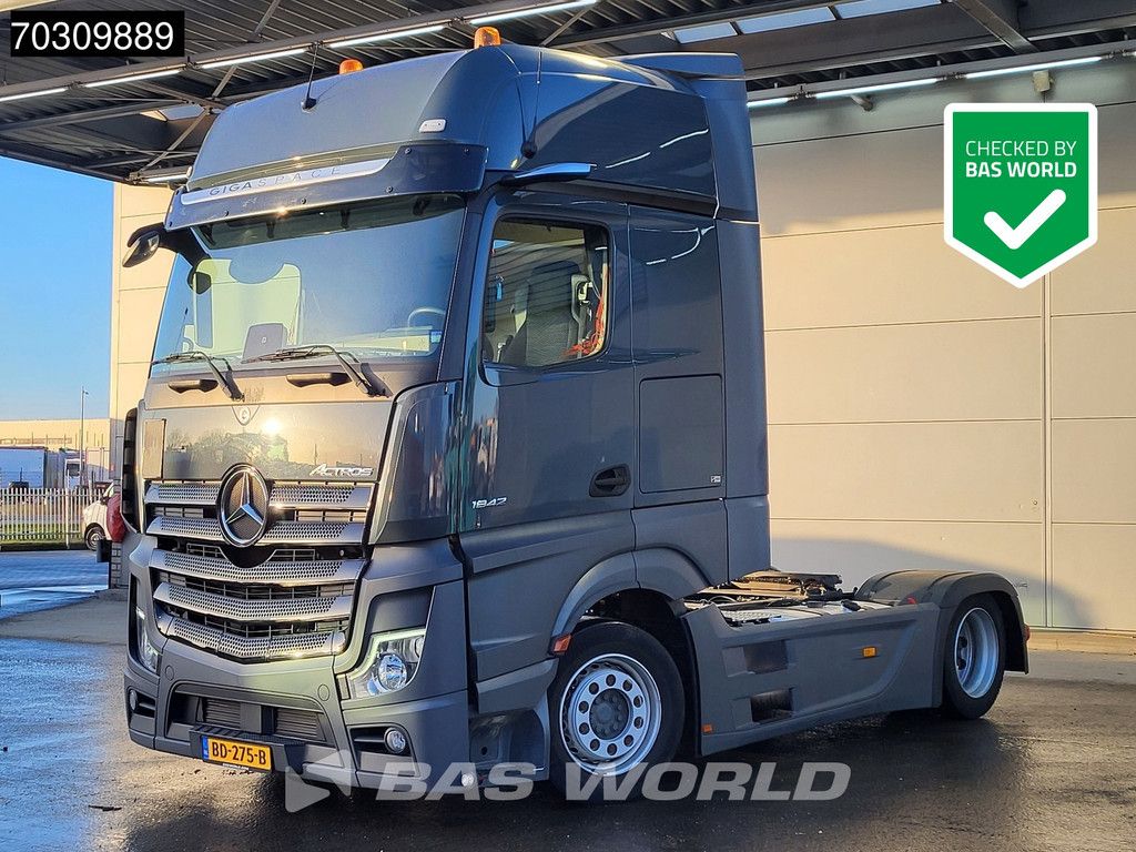 Mercedes Actros Actros 1842 4X2 NL APK 01-2027 GigaSpace Mega Retarder 2xTanks ACC Standklima Euro 6