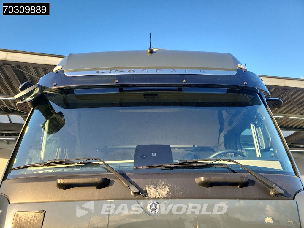 Mercedes Actros Actros 1842 4X2 NL APK 01-2027 GigaSpace Mega Retarder 2xTanks ACC Standklima Euro 6