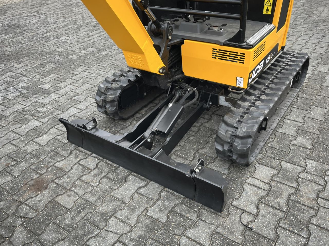 JCB 18Z-1 Canopy Pro minigraafmachine