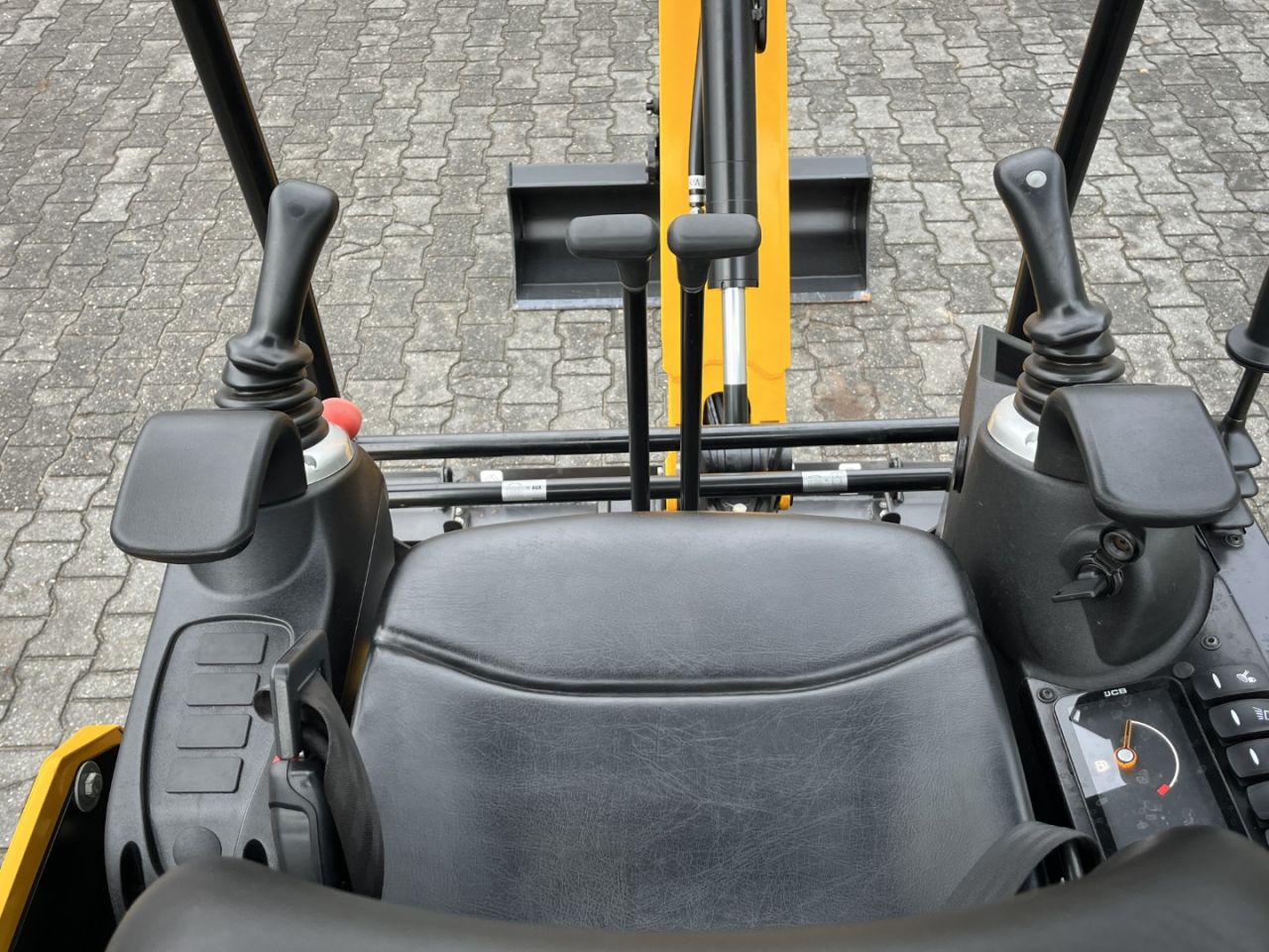 JCB 18Z-1 Canopy Pro minigraafmachine