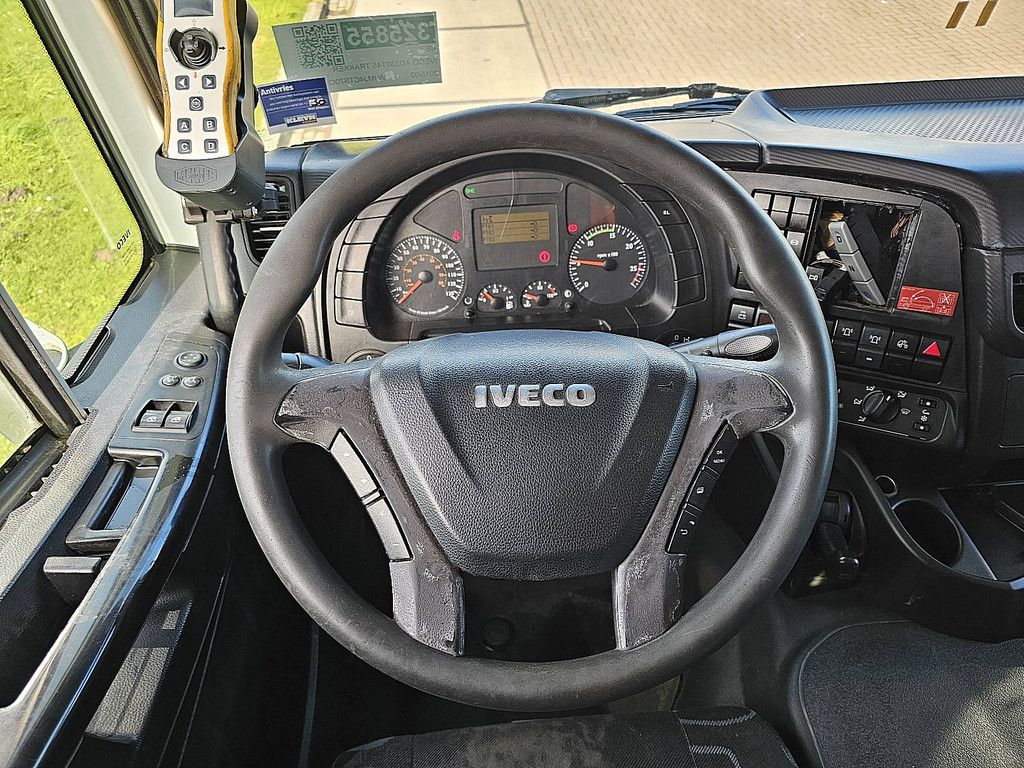 IVECO AD330T45 TRAKKER