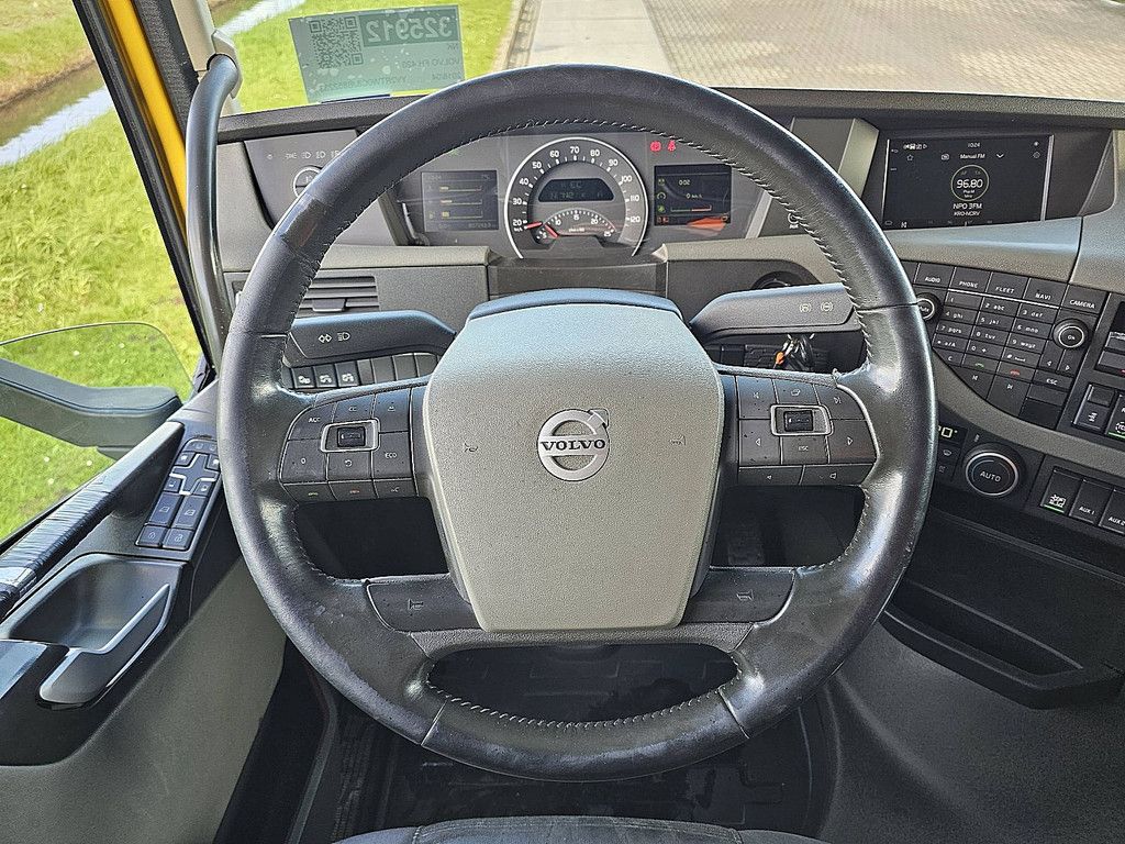 VOLVO FH 420 6x2 xenon wb460