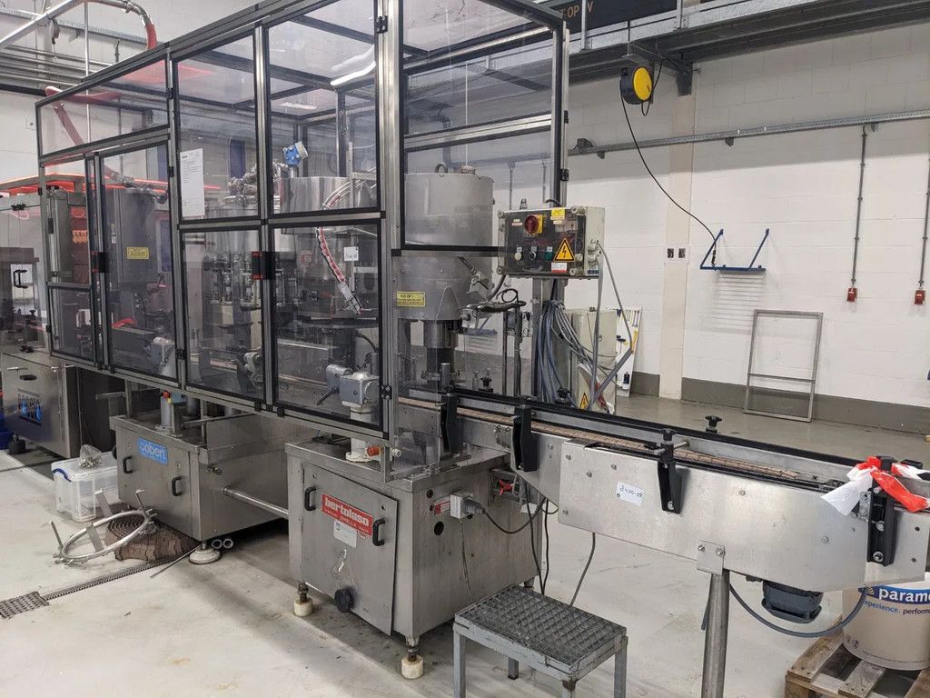 Overige Cobert / Bertolaso, Flessen vul-en sluit machine, Olympia 16 / Sigma 103