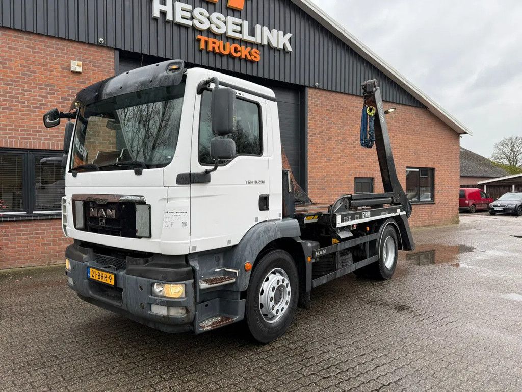 MAN TGM 18.290 Hyva Portaalarm 326.290KM! NL Truck APK/TUV 07-2026