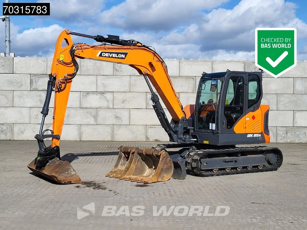 Doosan DX85 R-7 A/C - 3 Buckets