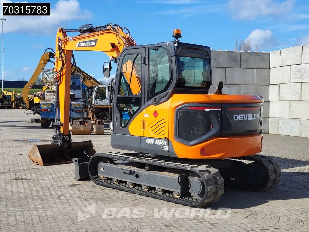 Doosan DX85 R-7 A/C - 3 Buckets