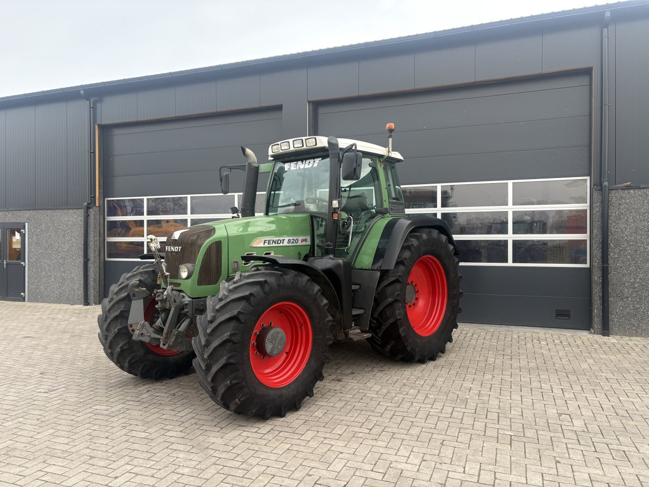 Fendt 820 Vario tms