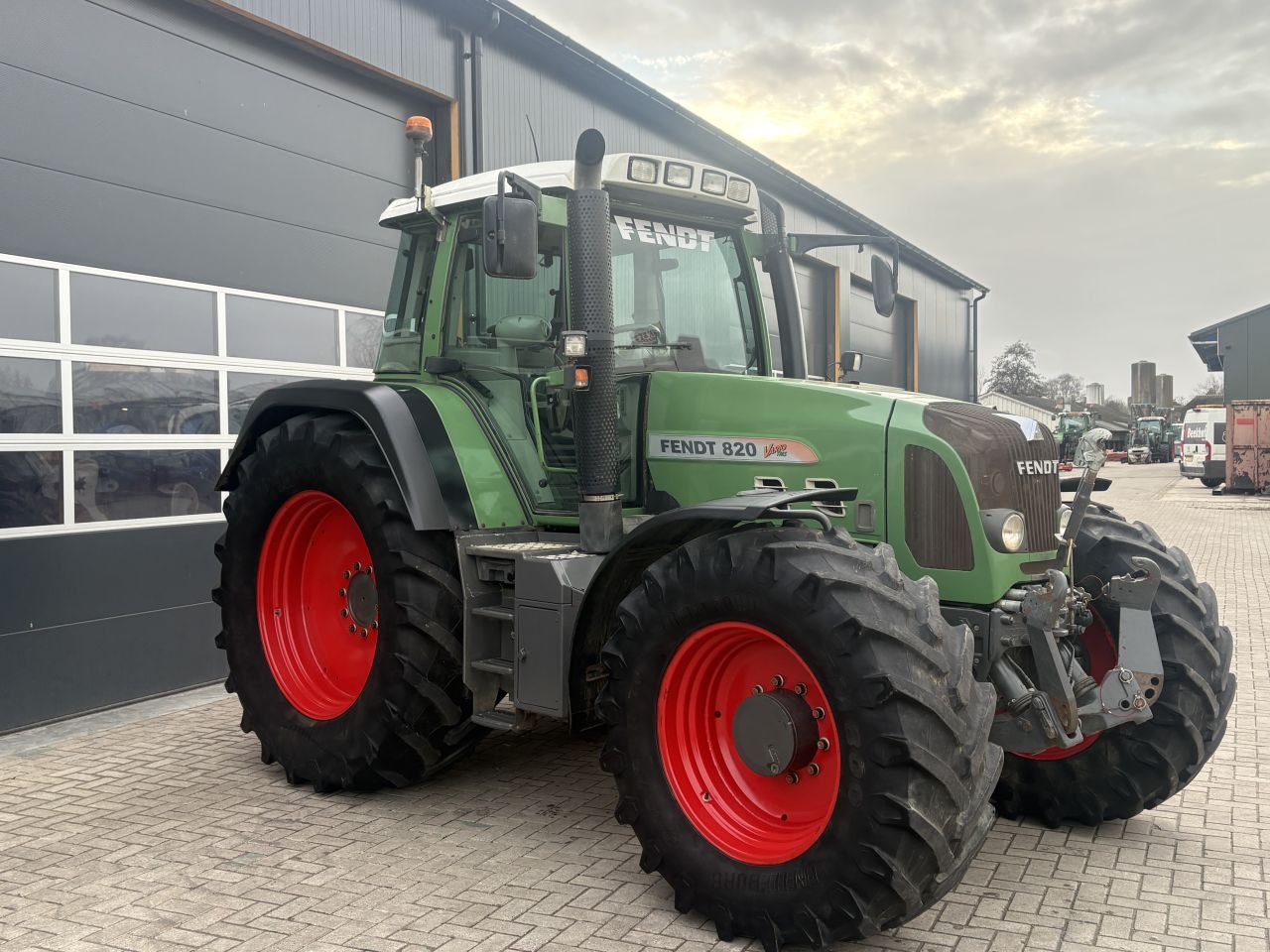 Fendt 820 Vario tms