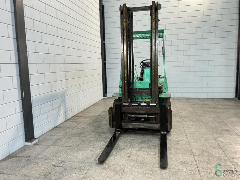 Heftrucks Diesel Mitsubishi FD 25 K 1988