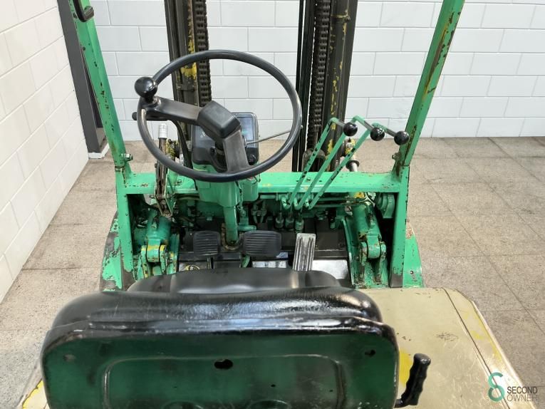 Heftrucks Diesel Mitsubishi FD 25 K 1988