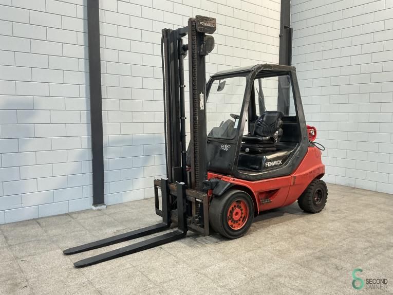 Forklifts LPG Linde H30T 2001