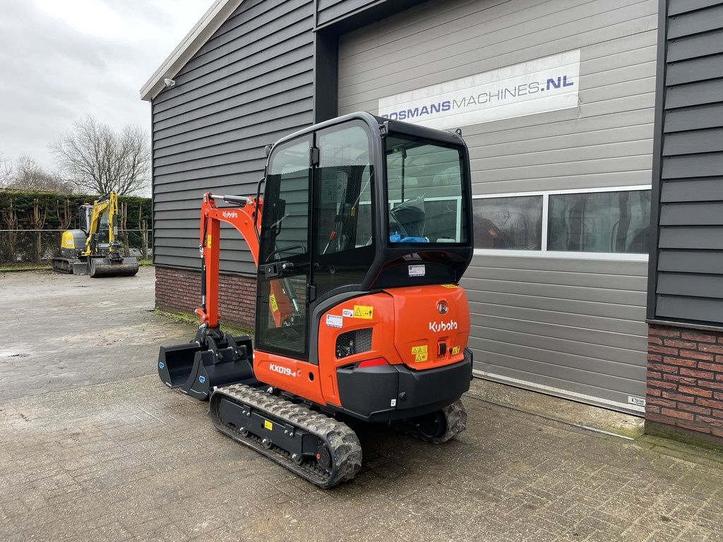Kubota KX019 minigraver NIEUW €440 LEASE