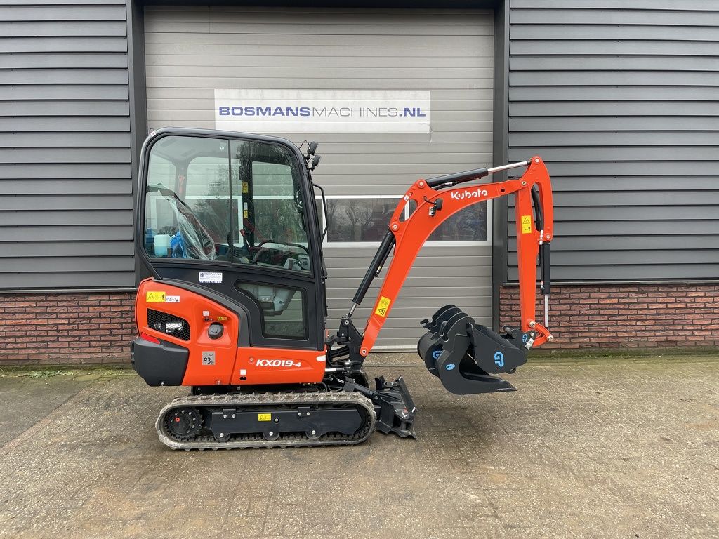 Kubota KX019 minigraver NIEUW €440 LEASE
