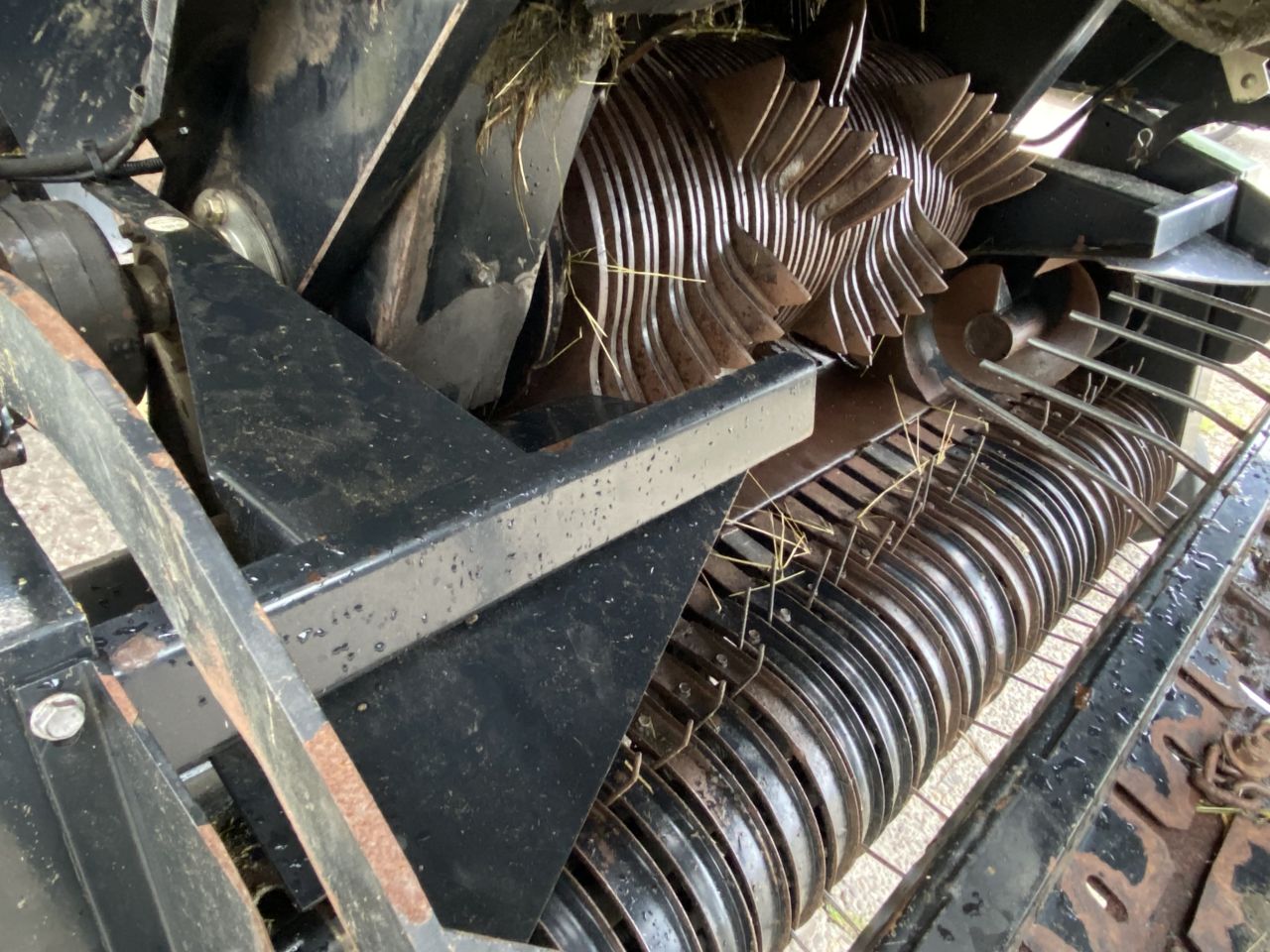 NEW HOLLAND BB 940A met W-rotor, direct inzetbaar