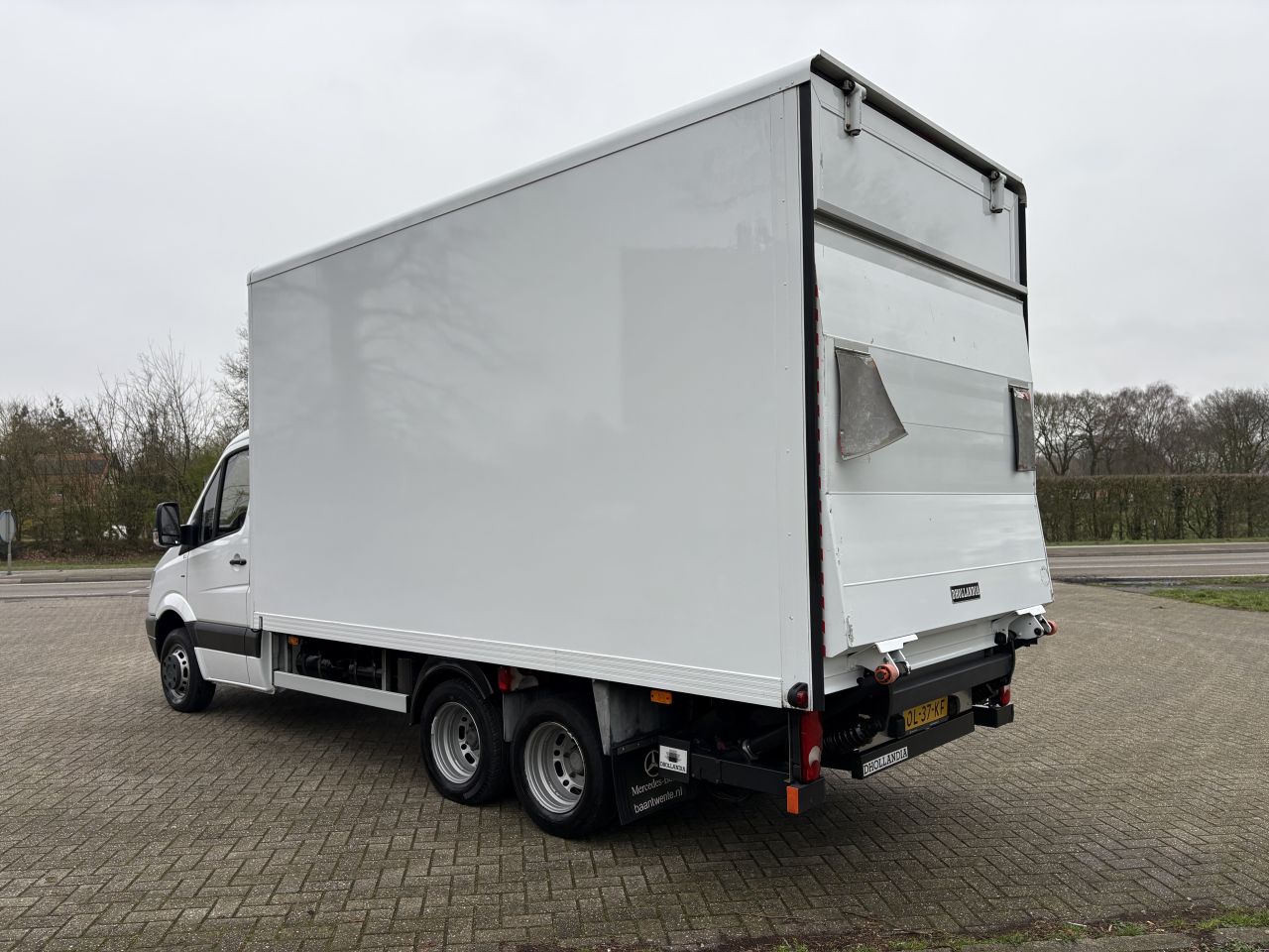 Mercedes Sprinter 519 clixtar (euro 5 ) met laadklep 1500 KG N1