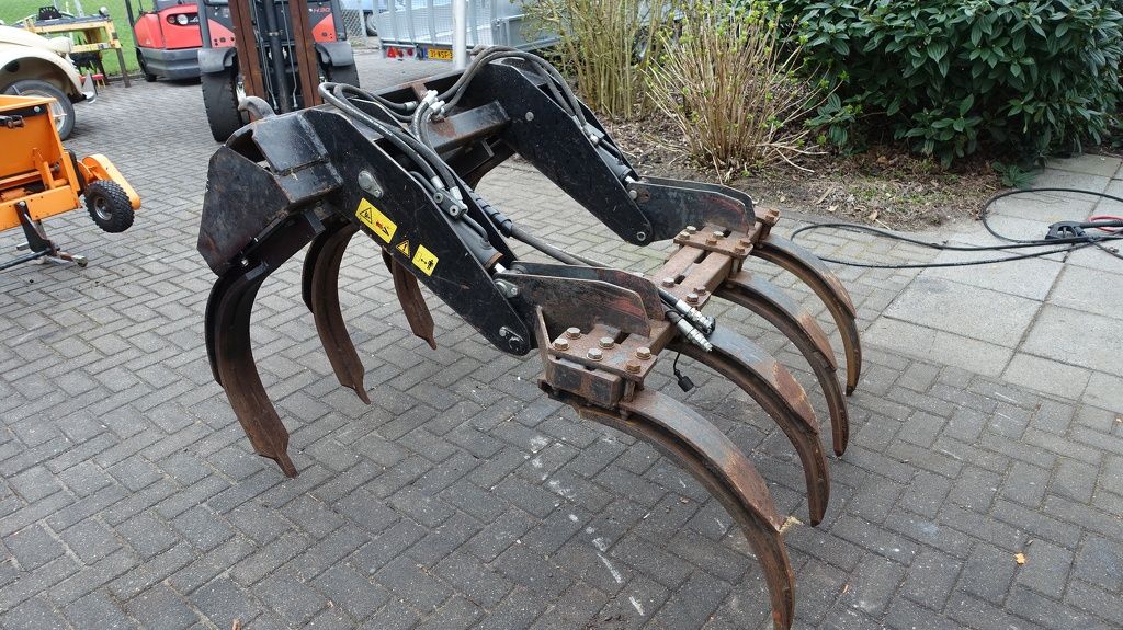 Boom-Houtgrijper Boom-Houtgrijper met euro aansluiting