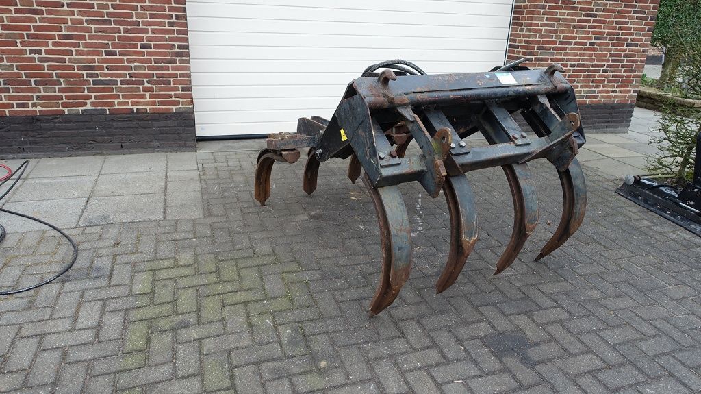 Boom-Houtgrijper Boom-Houtgrijper met euro aansluiting