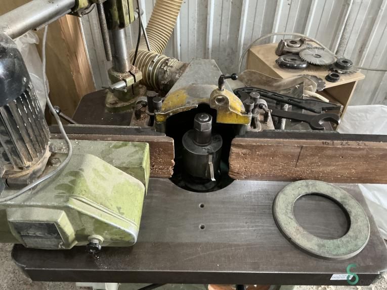 Spindle moulders Wilson FQ