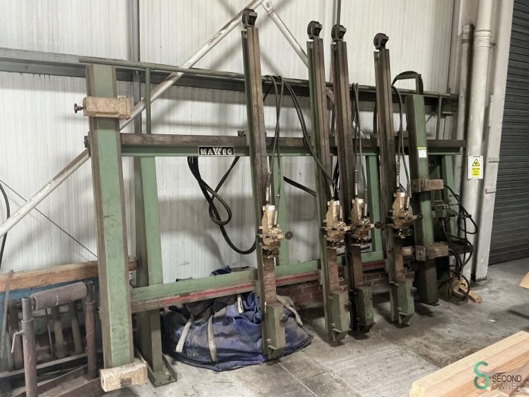 Clamping benches Maweg EURONOVA 1986