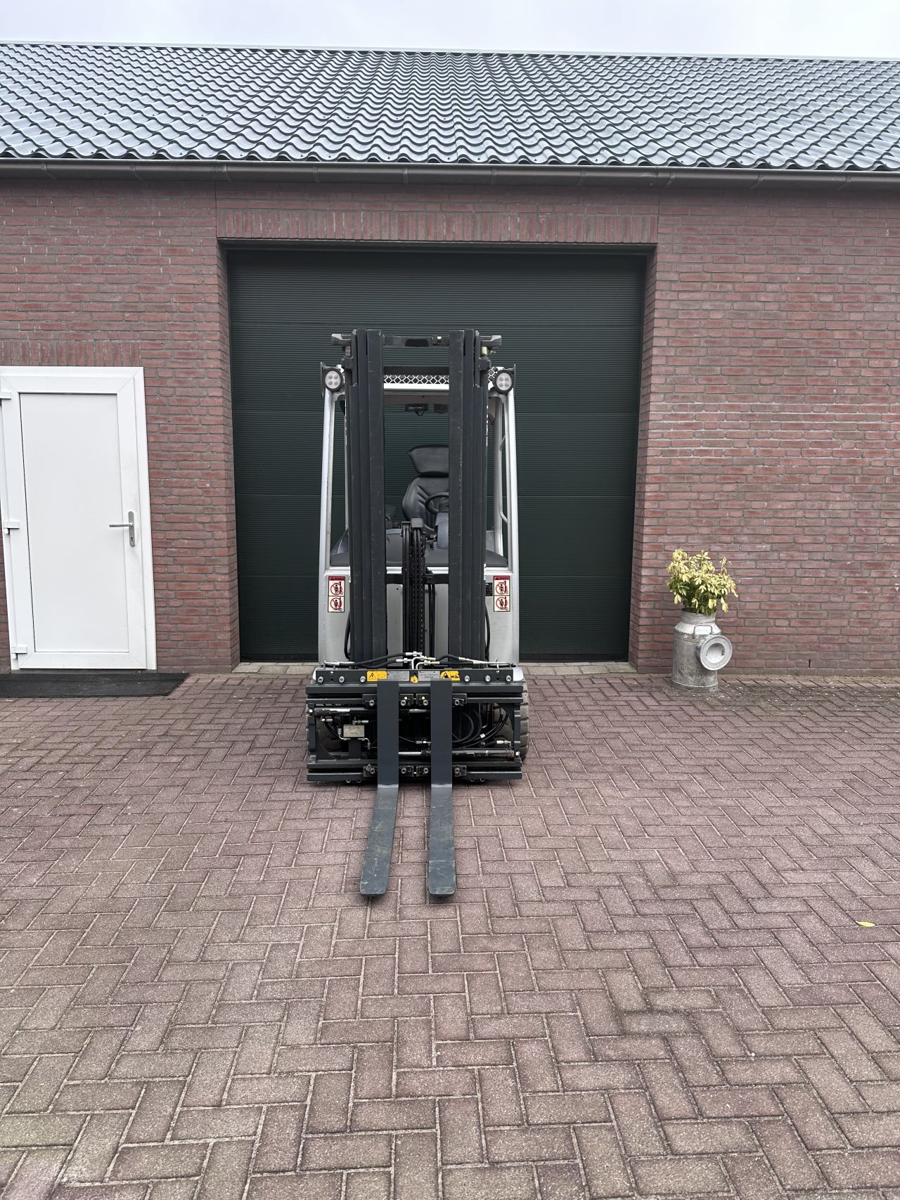 Still RX20-20 2000kg triplo versteller elektrische heftruck