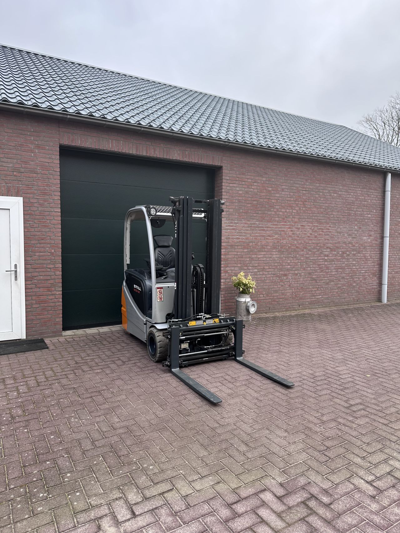 Still RX20-20 2000kg triplo versteller elektrische heftruck