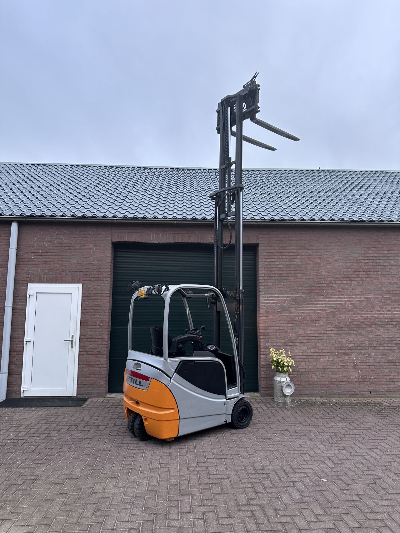 Still RX20-16 1600kg triplo versteller elektrische heftruck