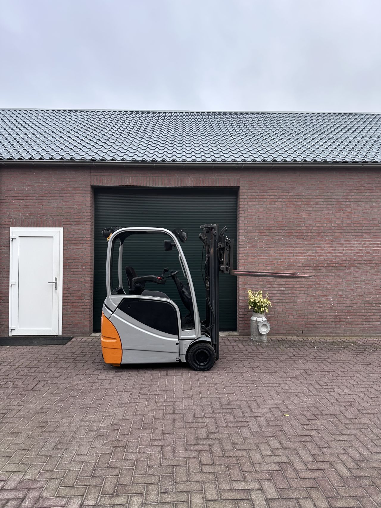 Still RX20-16 1600kg triplo versteller elektrische heftruck