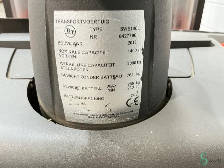 Stackers Electric BT SWE140L 2016