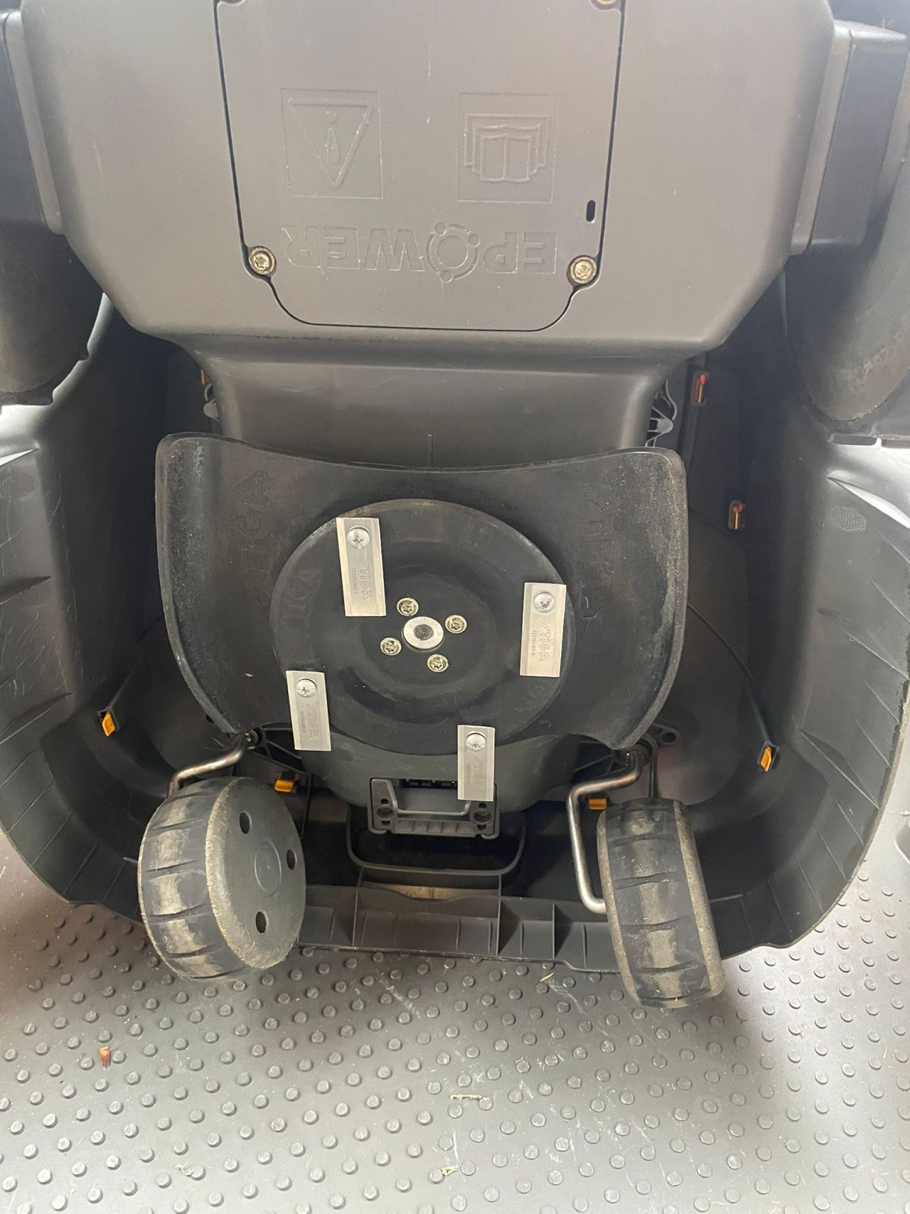 Stiga A1500 GPS robotmaaier