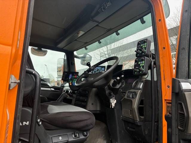 Veegwagen MAN TGM 18.340 Diesel 320pk 2017