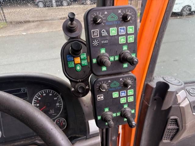 Veegwagen MAN TGM 18.340 Diesel 320pk 2017