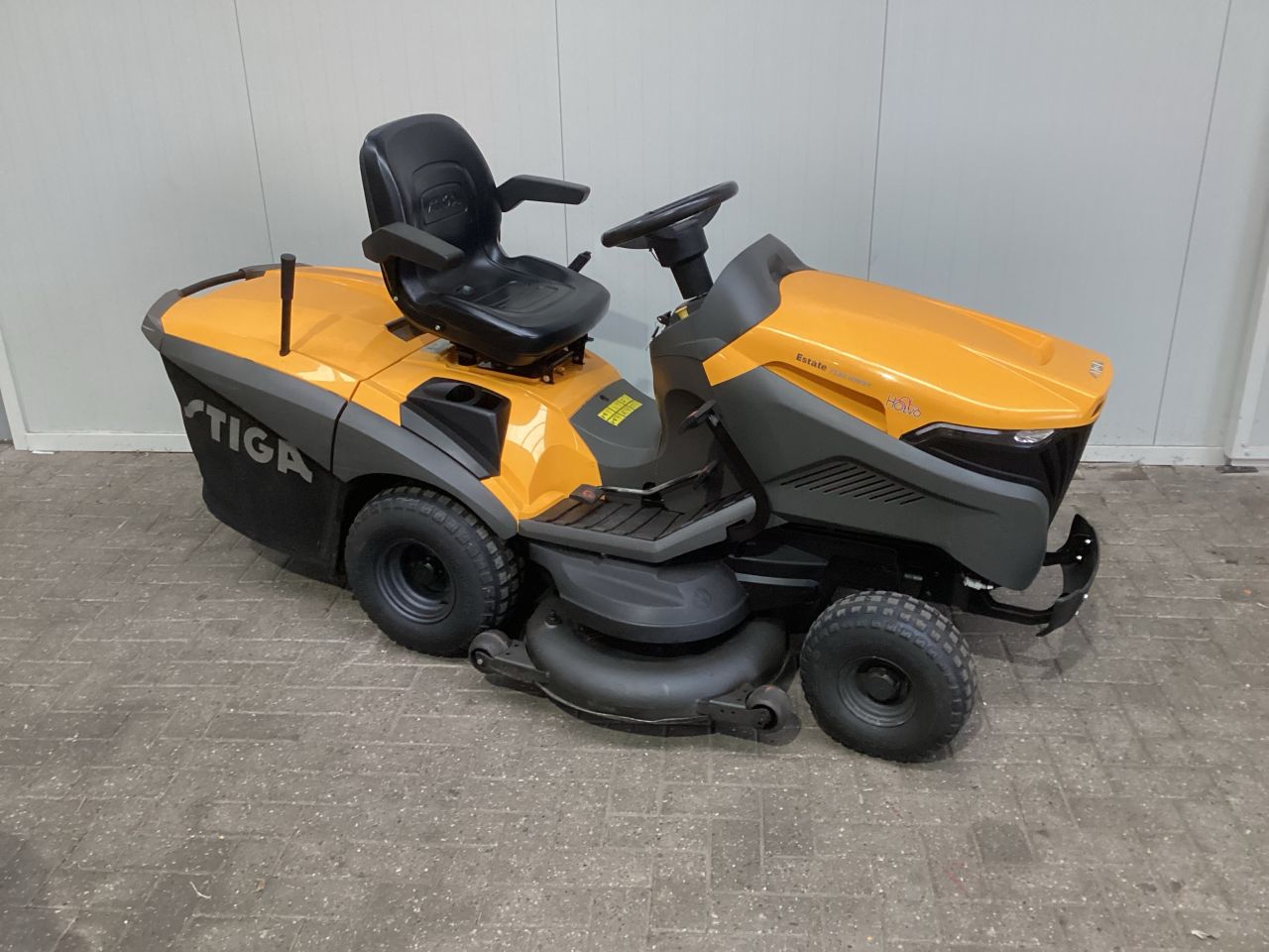 Stiga Estate 7122 HWSY zitmaaier