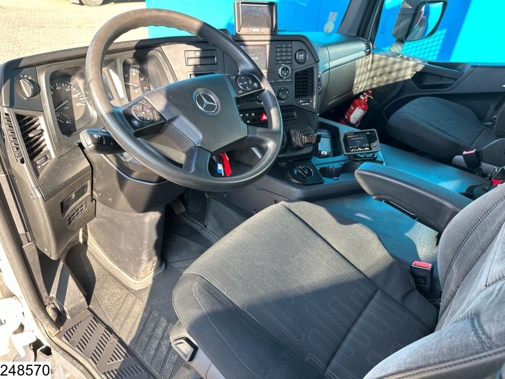 Mercedes Arocs 3240 EURO 6, 8X4, Palfinger, Remote, Leaf Spring