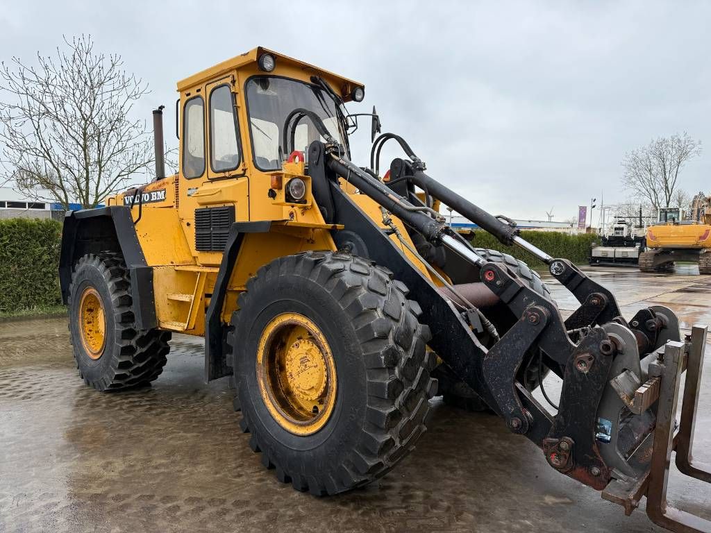 Volvo L 90