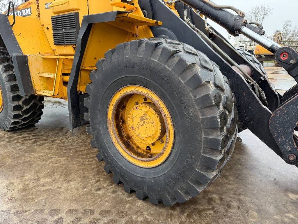 Volvo L 90