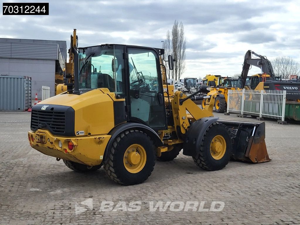 Caterpillar 906 M 4-1 Bucket