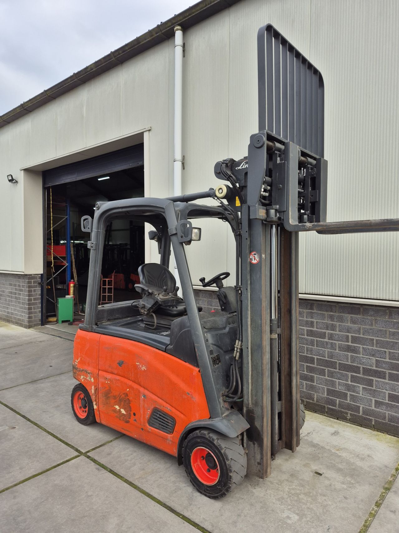 Linde E20PHL-01 triplex sideshift vorkversteller 5.220 mm